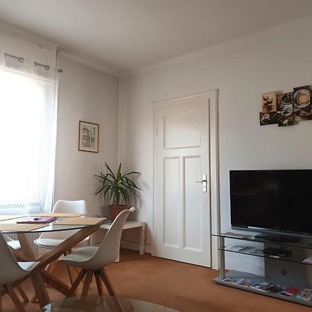 Logis Le 18 Rose Apartment สตราสบูร์ก ภายนอก รูปภาพ