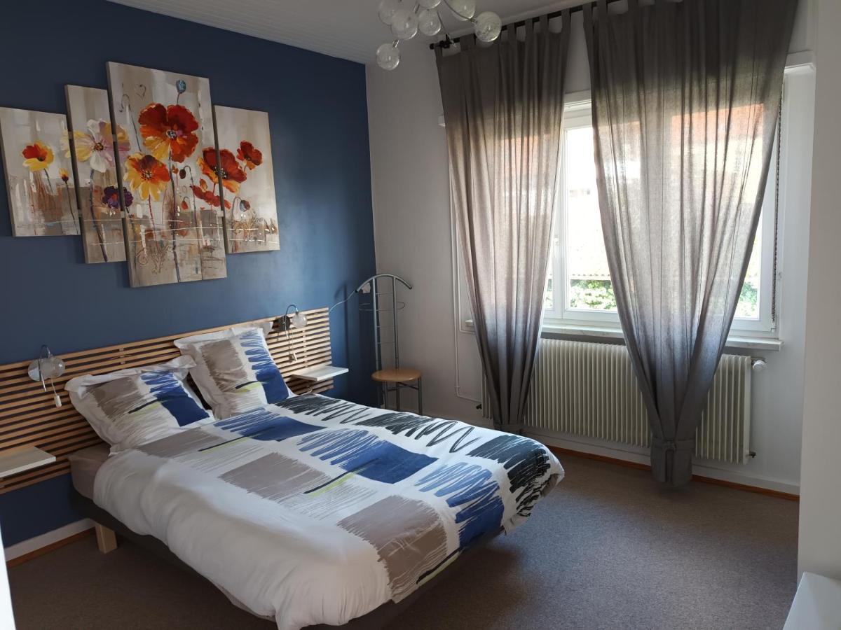 Logis Le 18 Rose Apartment สตราสบูร์ก ภายนอก รูปภาพ
