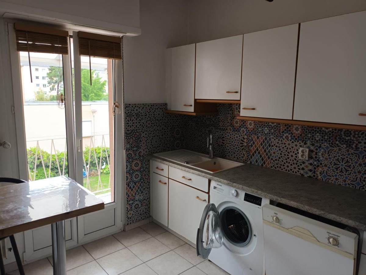 Logis Le 18 Rose Apartment สตราสบูร์ก ภายนอก รูปภาพ